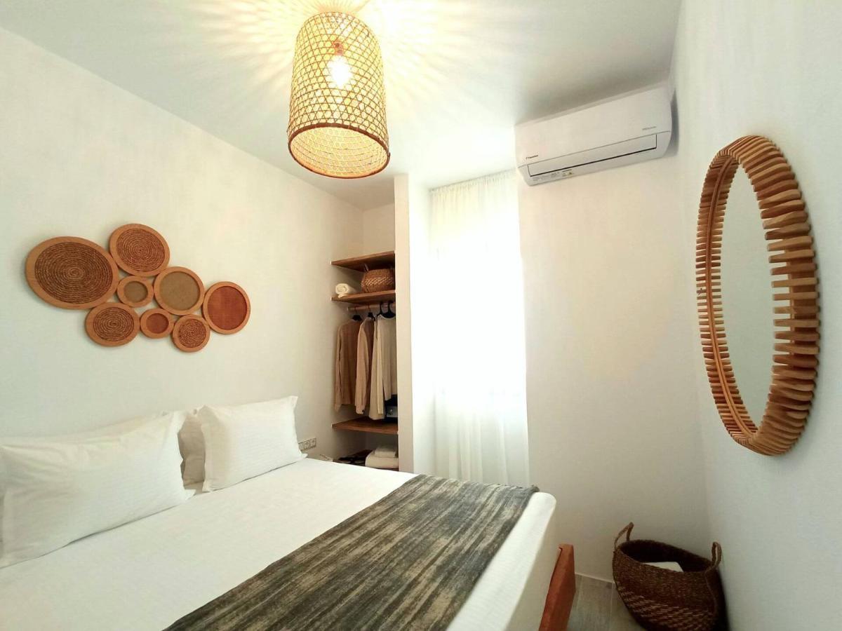 Beach Apartment Thalia With Hot Tub And Sea View Agios Prokopios  Luaran gambar