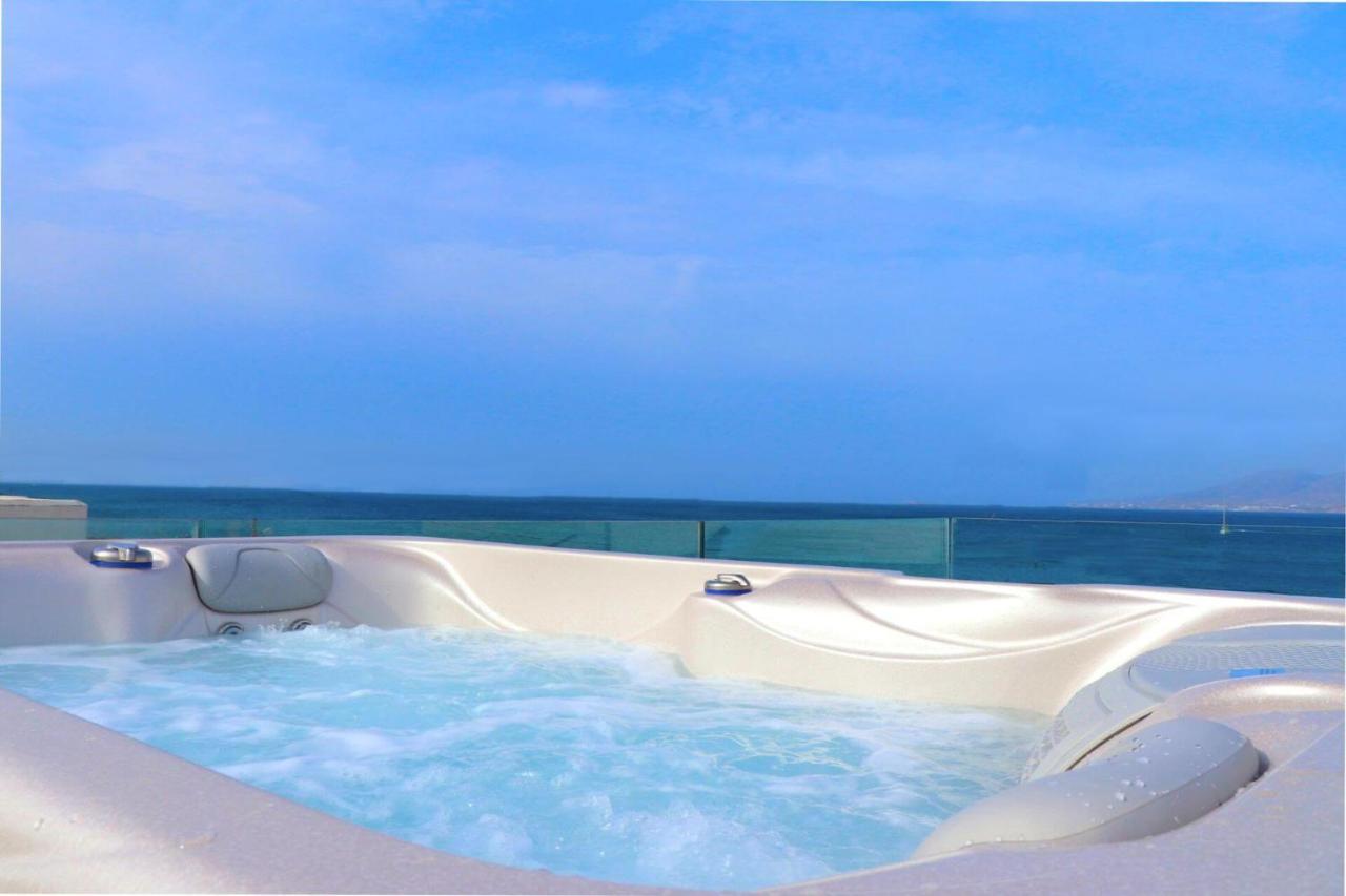 Beach Apartment Thalia With Hot Tub And Sea View Agios Prokopios  Luaran gambar